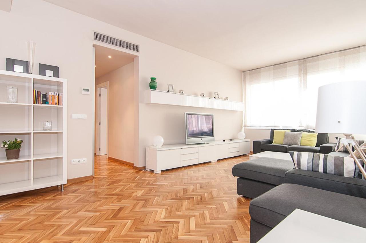 Weflating Diagonal Apartment Barcelona Exterior photo